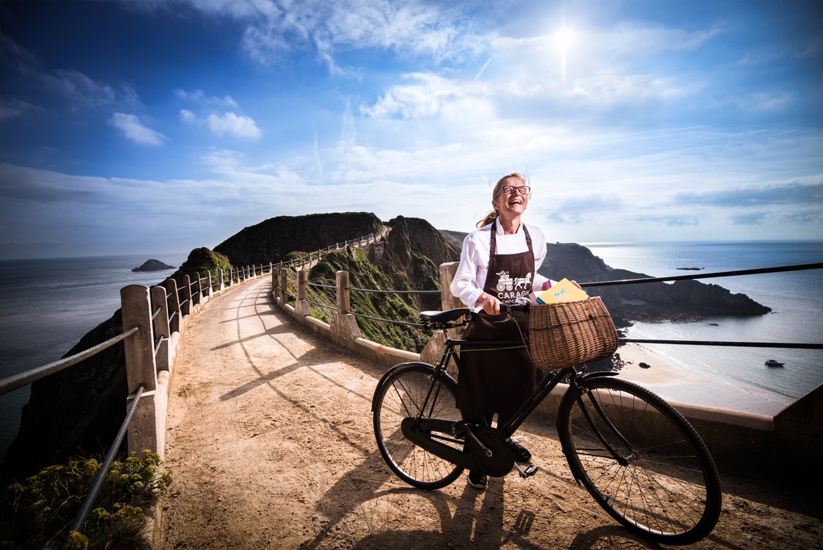 VisitGuernsey's tweet photo. As a group of Islands famous for their dairy products, it may come as no surprise that we have an excellent offering of local handmade quality chocolates: https://t.co/9vrKSbMU1O

#ThatIslandFeeling #WorldChocolateDay #WorldChocolateDay2022 https://t.co/7KUTVhgd7e