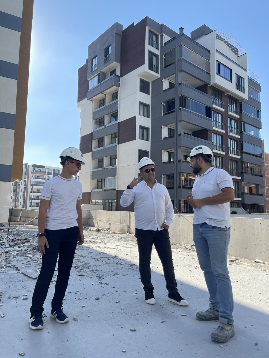 _MustafaALTIN_'s tweet photo. 1️⃣Size yakışır bir hayat için tasarladığımız, #GoldLifeBulvarElite projemizde incelemelerde bulunduk.

Kısa süre sonra yaşamın başlayacağı projemizde çok şükür herşey yolunda…

Rabbim; mahcup etmesin, hayırlısıyla tamamlamayı nasip etsin İnşaAllah... https://t.co/nH9HUJJDtA