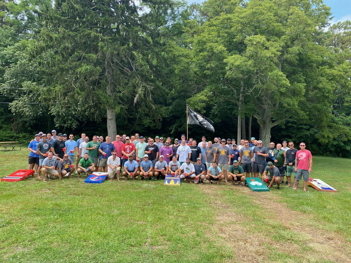 2nd Annual Brick Memorial Football Cornhole tournament &amp; BBQ Fundraiser! Come out and have a great time August 7th at Windward beach park! Last year we had over 60 former mustangs. Hope to see even more this year!