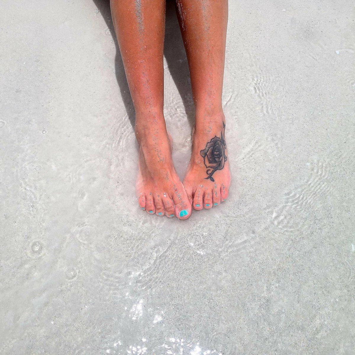 tinytoesblonde's tweet photo. I take pride in the feet God gave me! Don't be shy, these feet say hi! 🦶😚
https://t.co/CsX7QVdiV6 https://t.co/FBj0FZuIgW