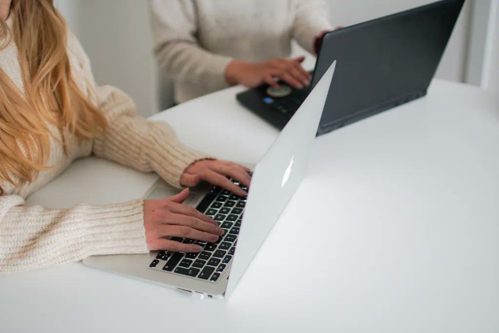 LuminaryBakery's tweet image. This week on Phase 2 of the #LuminaryEmployabilityCourse our trainees focused on #professionalcommunication; specifically on #professionalwriting skills. All of these skills go toward building #confidence and #transferableskills as our trainees enter the working world.