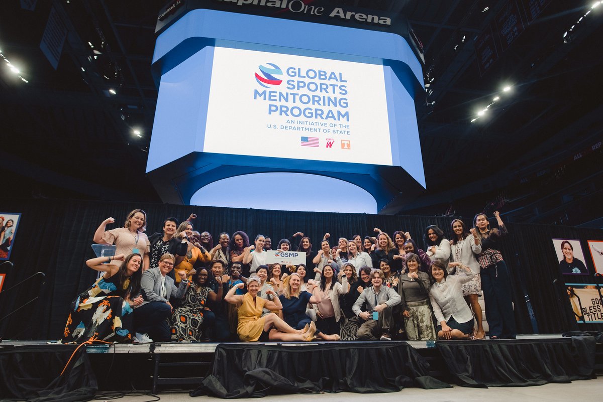 SportsEmpower's tweet photo. We are proud of the 40 women who returned to the U.S. to celebrate #TitleIX AND 10 YEARS of the @SportsEmpower program! And thank you to @DrBiden
 &amp; legendary Billy Jean King for welcoming them and celebrating all they have accomplished as part of the ripple effect of Title IX! https://t.co/VeX8rSJBy4