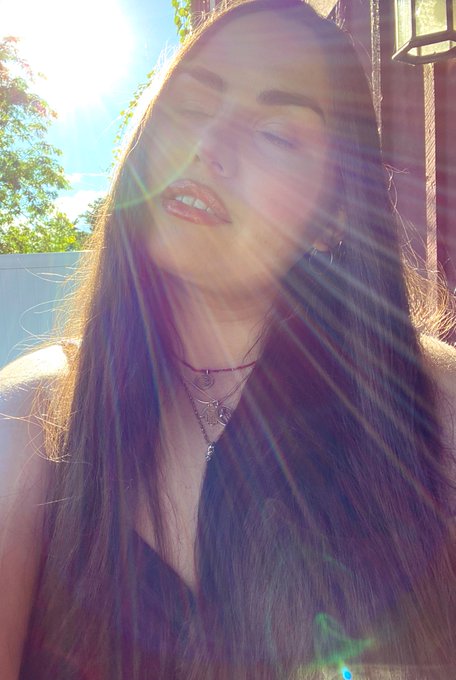 The orbs were all around me yesterday.💡🌞💫 #moments #starseed #orbs #cosmic https://t.co/VHz9OSCqwZ<a href="/tag/moments"class="tags">#moments</a><a href="/tag/cosmic"class="tags"><span>#cosmic</span></a><a href="/tag/starseed"class="tags"><span>#starseed</span></a><a href="/tag/orbs"class="tags"><span>#orbs</span></a>