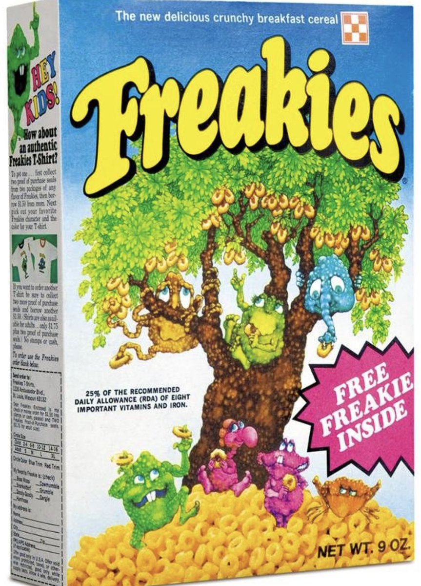 ThatsMyMoon's tweet photo. @kenradio 🎵we are the freakies, we are the freakies and this is our freakies tree🎵 https://t.co/0fe9Ih4jW8