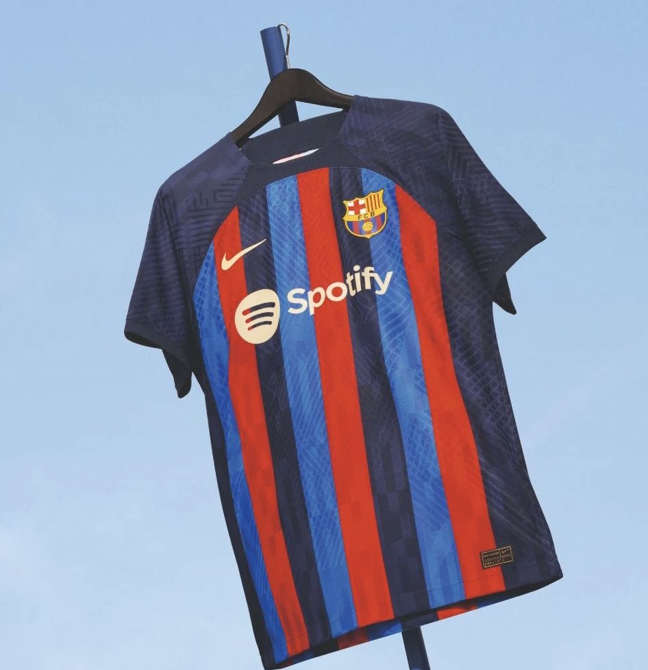 10InfoBlaugrana's tweet photo. 🎁 Sorteo nueva camiseta del Barça a elegir🎁

✅ RT a este tweet y seguir a @Somhiseremfcb y a @10InfoBlaugrana

🗓 Ganador el 31 de Julio

✈️🚚Envíos a todo el mundo gracias a @waksport2 https://t.co/AkMVO5VzOn