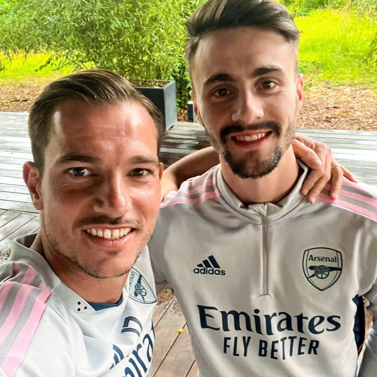 Cédric Soares tweet media