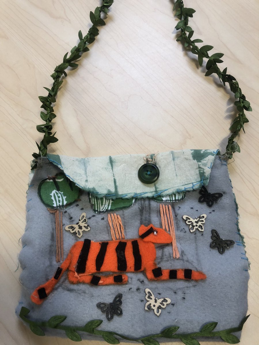 denisemburgess's tweet image. Y5/6 rainforest cafe today amazing work and raising money for charity #realprojects @GreatDenhamPS @EdTransform_UK