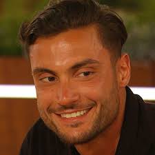 snapplebabble's tweet photo. "I would say you fucked up twice..." 

Davide -  love Island 2022 

#LoveIsland https://t.co/7KFU5WuT2B
