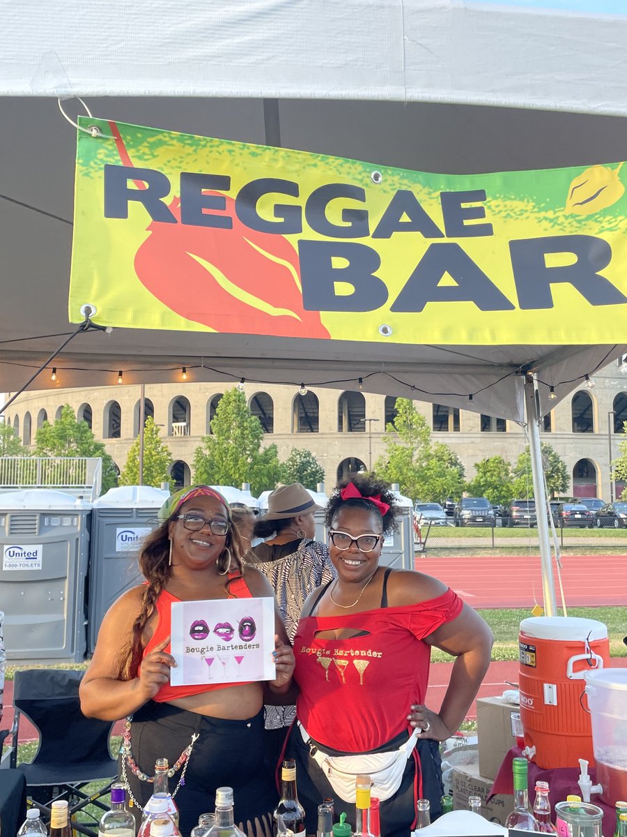 bostonjerkfest's tweet photo. Big Up some of our favorite Boston JerkFest Vendors! 🔥  #EatDrinkBeIrie #BostonJerkFest  @TheBoneSauce1 @SDThaiHotSauce https://t.co/NtsEHQWZhF
