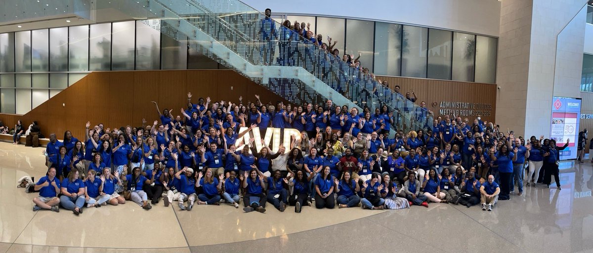 conley4kids's tweet photo. What a great looking bunch! #AVID4Possibility #TeamMNPS ⁦@MetroSchools⁩ https://t.co/jrxDQh1x2W