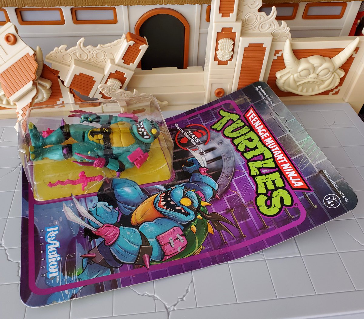 TokuToy_Impact's tweet photo. Lesson learned
Just a heads up, if you order a toy from Amazon, there's a high likelihood the packaging will come rolled up like a tacquito.
Not usually an issue, but kind of a bummer when the packaging is part of the fun.
#super7 #actionfigures #amazonfails https://t.co/NsOrlB4Pvm