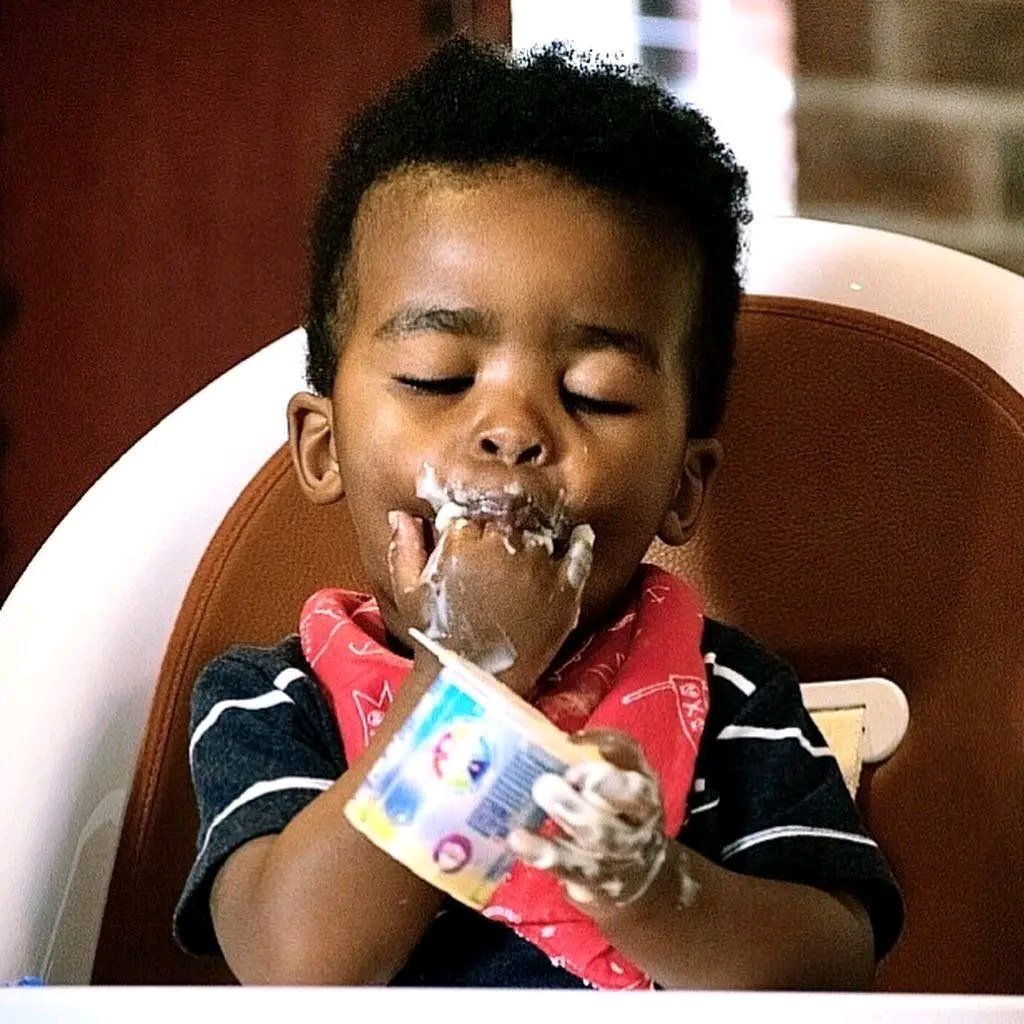 Alungile_99's tweet photo. @Olona15182087 Awunamahloni uthetha ubuxoki, yindlu ka Zandile Tundzi lena uyokhe kwa Makhulu ku Bonxa eTabankulu. Menemene ndini 🙄 but ke congrats for writing ubuxoki https://t.co/Imgedcd4UK