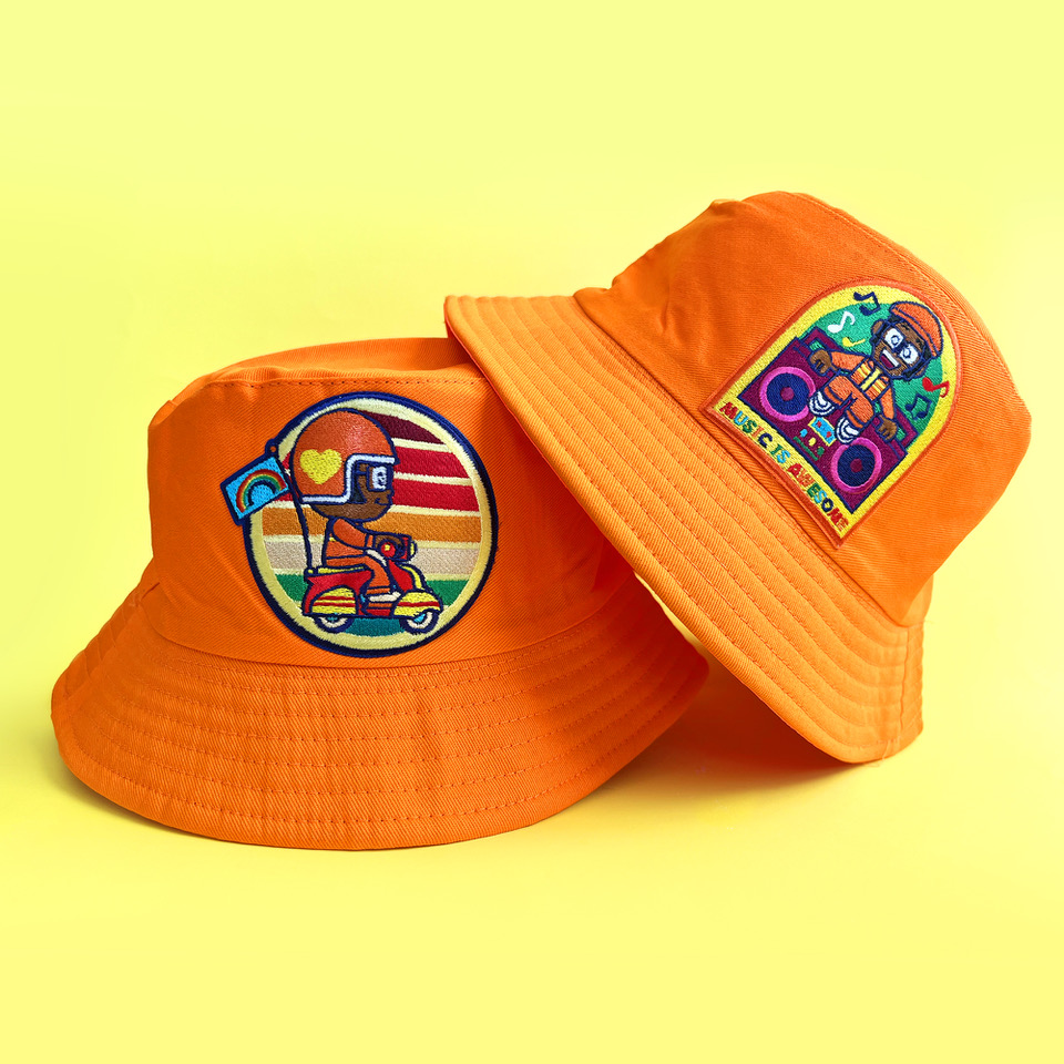 SD_Comic_Con's tweet photo. Rock out to @djlancerockog with these @jromonkey #HyperactiveMonkey bucket hats + patches. Plus DJ Lance Rock signing info!
https://t.co/5bKsGnY4M3 https://t.co/zBDPQoiTkF