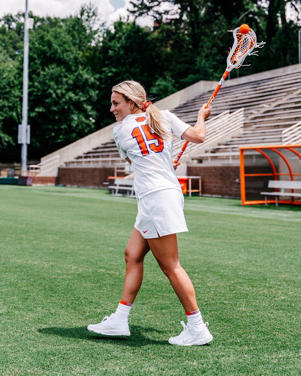 ClemsonWlax's tweet photo. Newest team on campus needed fresh unis 🤩🔥 https://t.co/aDSevjjwFs