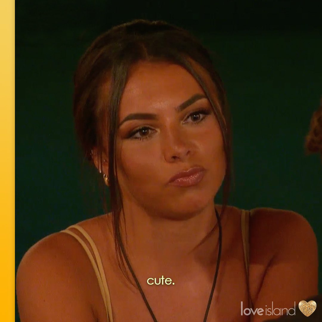 WaifuMelanin's tweet photo. So many good love island reaction content #LoveIsland https://t.co/Hk2IWSpIhT