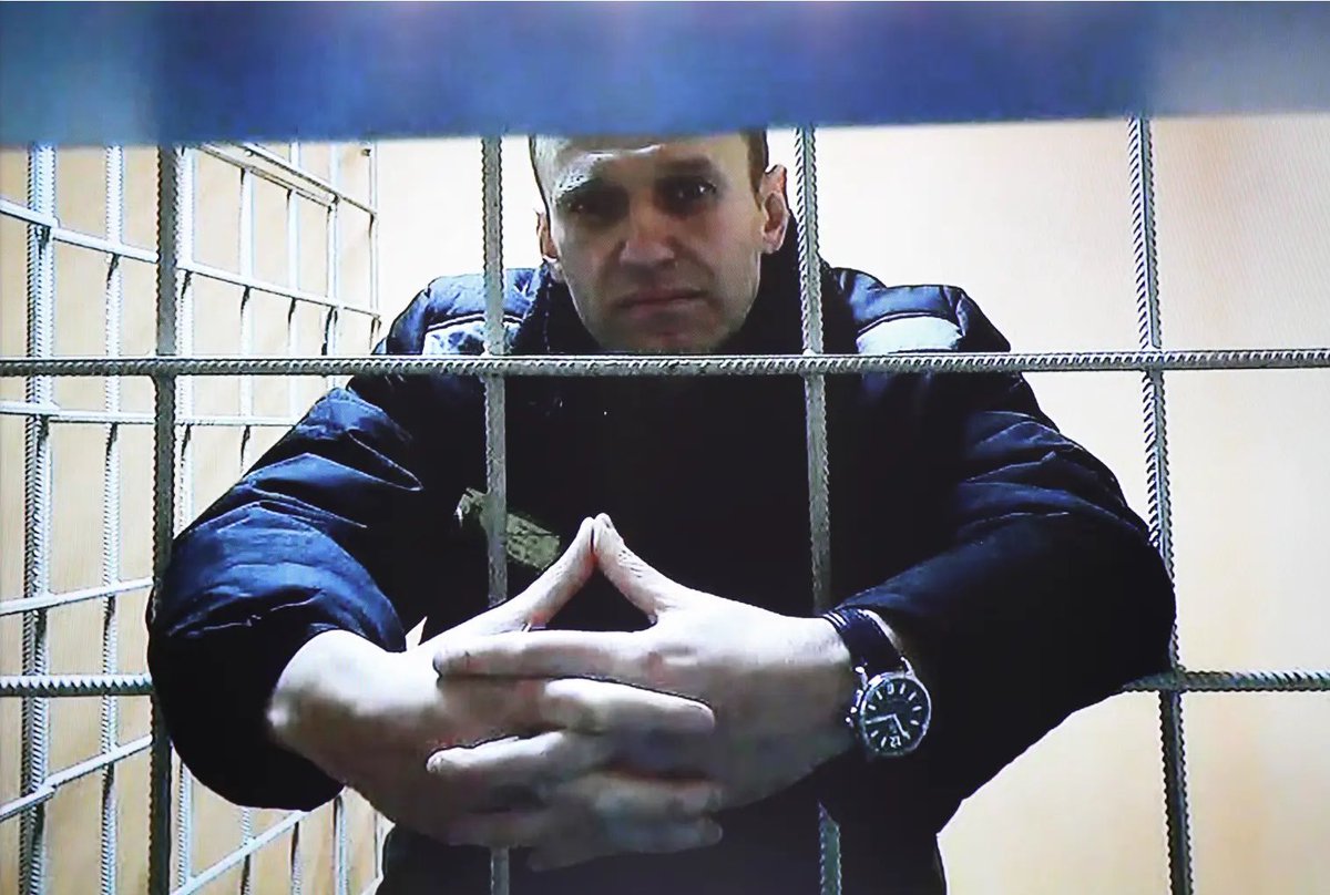 Продолжаем требовать немедленного освобождения Алексея Навального и всех политзаключенных. Каждый день! 
#свободуНавальному 
#свободуполитзаключённым
#freeNavalny