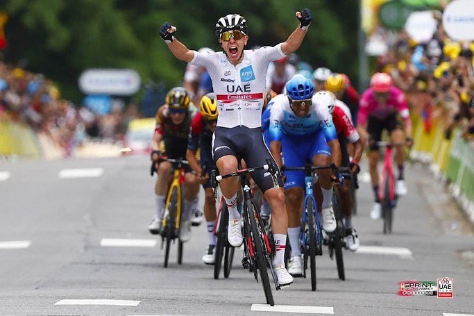 TamauPogi's tweet photo. This one was special😍
Amazing feeling, and really amazing work from the team🙏

It will be a privilege to ride to Le Planche in yellow tomorrow 💛
#WeAreUAE https://t.co/WMzNO1gtHC