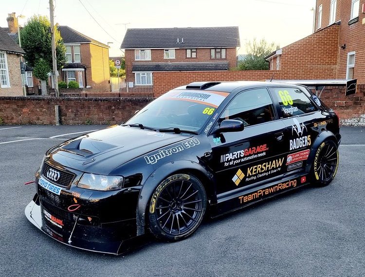 THUNDERSALOONS 🇬🇧🏁 (@thundersaloons) on Twitter photo Spotted: Nick Vaughan - Audi A3 2.0T. The former Roadsports racer claimed a strong 3rd place finish at Oulton Park & will be hoping to challenge for Thunder honours again this weekend at Thruxton 🏁
#ClassicThunder #Thundersaloon #Thruxton #AudiA3
(📸© <a href="/TeamPrawnRacing/">Nick Vaughan</a>) Spotted: Nick Vaughan - Audi A3 2.0T. The former Roadsports racer claimed a strong 3rd place finish at Oulton Park & will be hoping to challenge for Thunder honours again this weekend at Thruxton 🏁
#ClassicThunder #Thundersaloon #Thruxton #AudiA3
(📸© <a href="/TeamPrawnRacing/">Nick Vaughan</a>)