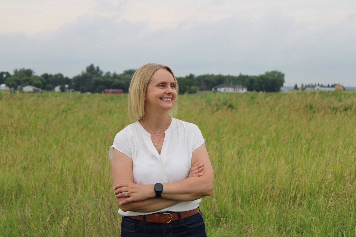 JamieSmith_SD's tweet photo. I am thrilled to announce that I have selected my pick for Lieutenant Governor: Representative Jennifer Keintz

Jennifer is a proven leader and advocate for all South Dakotans. She will be a fantastic Lieutenant Governor! https://t.co/6DcjVQdasq