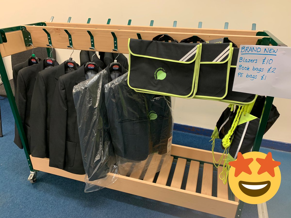OnoFnlomce_net's tweet photo. Used and Brand new uniform on sale tomorrow (on the pitch 3.15pm) Cash donations welcomed and all funds raised will go to school! #SpreadTheWord #WhenItsGoneItsGone https://t.co/BhzeQ2PlEC