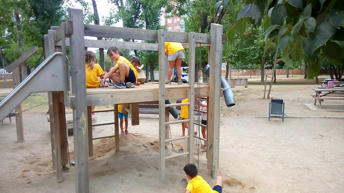 C.E.Xixell tweet media