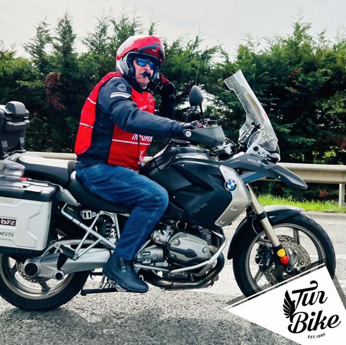 El próximo sábado daremos el servicio de Radio Vuelta / Moto Información en el 52º Trofeu Abelard Trenzano (Sant Pere de Ribes) organizado por el Club Ciclista G.E.R. y el domingo en el 41º Criterium del Vallès (Mollet del Vallès) organizado por el Club Ciclista Mollet.