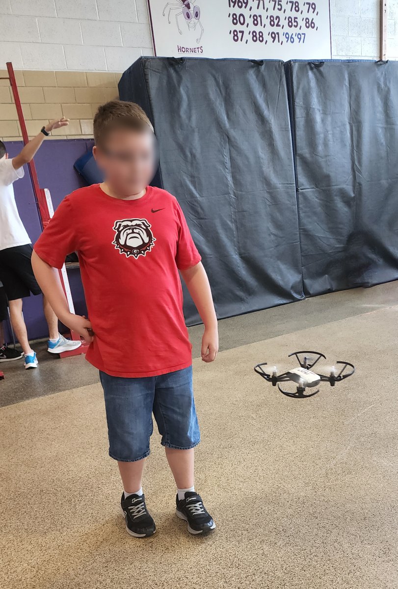 MrGabelSTEM's tweet photo. Awesome job this week @DCMS_hornets! Rising 5th graders ready to experience some of the CTE options they have when they get to middle school. Computer Science portion got to work with #TelloDrones using the @DroneBlocks software as well as @SpheroEdu Robots to solve problems. https://t.co/vsakJl8X9I