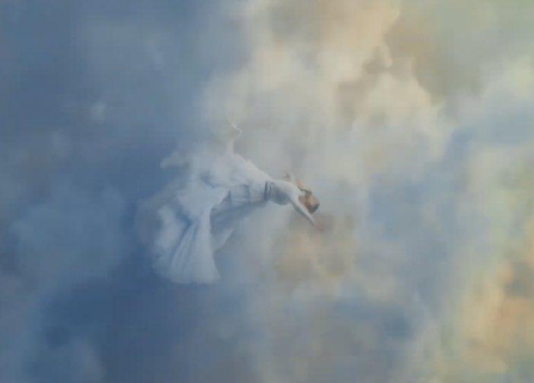 machineheartkb's tweet photo. omg omg omg, @KelseaBallerini the HEARTFIRST music video is SO freaking cool, all the special effects and costumes!!!!! OBSESSED https://t.co/8AR6JpZU73