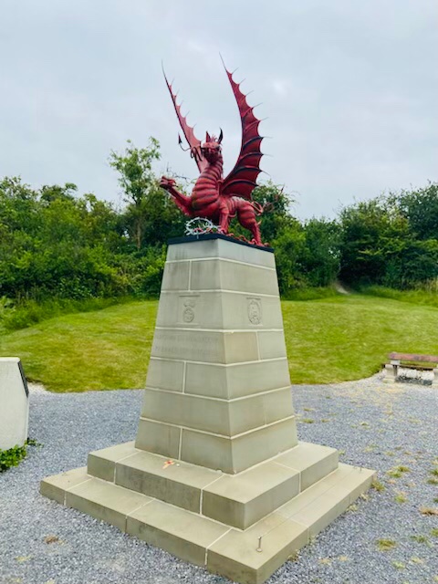 lamerton_el's tweet photo. @JeremyPM66 @TheRoyalWelsh We have been paying our respects at Mametz Wood today. Thank you and RIP 🏴󠁧󠁢󠁷󠁬󠁳󠁿 #106years #mametz https://t.co/JnxRgs9xBw