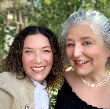 BreakingDocTV's tweet image. After the #BreakingCharacter screening, the cast and crew headed over to @eastbrunswickto to celebrate!

@catmackinnon with her interpreters, Tara, and Andrea!

Allan and his famous moustache!