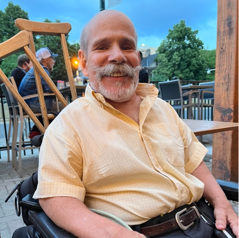 BreakingDocTV's tweet image. After the #BreakingCharacter screening, the cast and crew headed over to @eastbrunswickto to celebrate!

@catmackinnon with her interpreters, Tara, and Andrea!

Allan and his famous moustache!