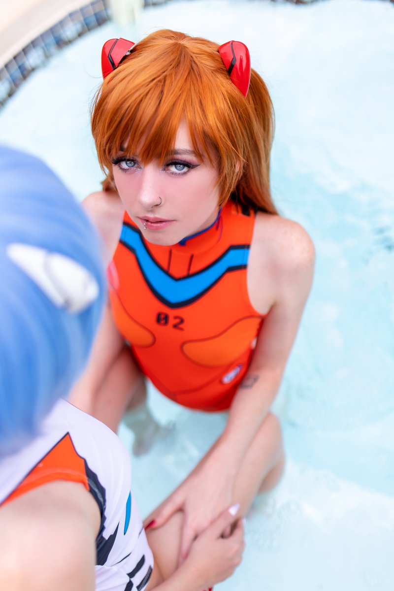 elunaxc's tweet photo. As long as the Sun, the Moon, and the Earth exist, everything will be all right.

Asuka @elunaxcttv  
Rei @LavenderMilkCos 

📸: @Zen_SGPhoto https://t.co/AZ64R5YF5s