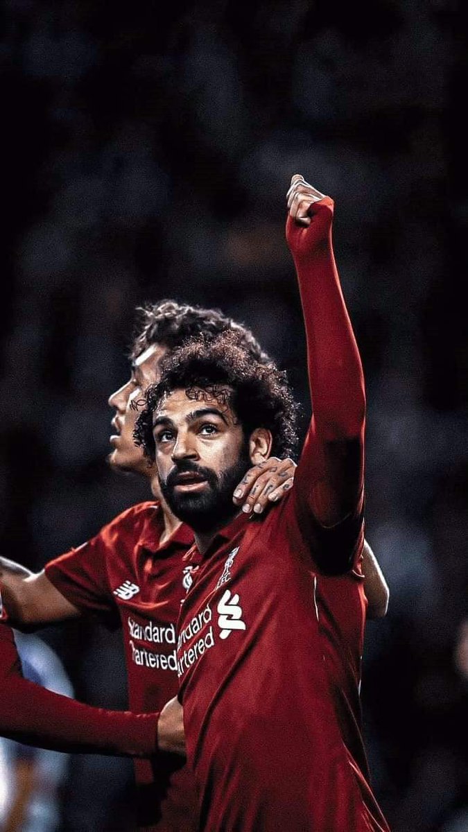 روبرتو فيرمينيو : العالم يحترم صلاح ونحن هنا نتعلم من شخصيته إنه الأفضل في العالم❤👑