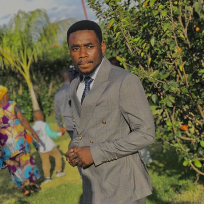 MagangaDave's tweet photo. #NouvellePhotoDeProfil https://t.co/0Shh5FoG0K