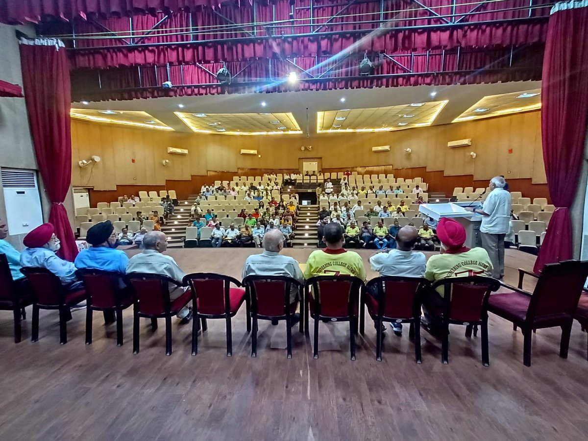 GoldenBookJEC's tweet photo. We are proud to be Celebrating 75 Glorious Platinum years of Wisdom, Intellect, and Pride at Jabalpur Engineering College, one of the oldest Technical institutions in India.
.
#JEC #JECAA #TGB #TheGoldenBook #75yearsofJEC #PlatinumJubilee #sayYes #AmritMahotsav #75yrs #Alumni
++ https://t.co/clWDyBngvj