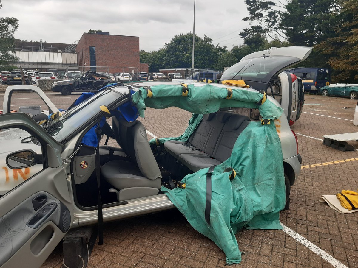 HIWFRS_LandD's tweet photo. Another day of #SpaceCreation for our OnCall RTC Course #MaximumSpaceMinimalTime #RTC https://t.co/H9WXmFXTXM
