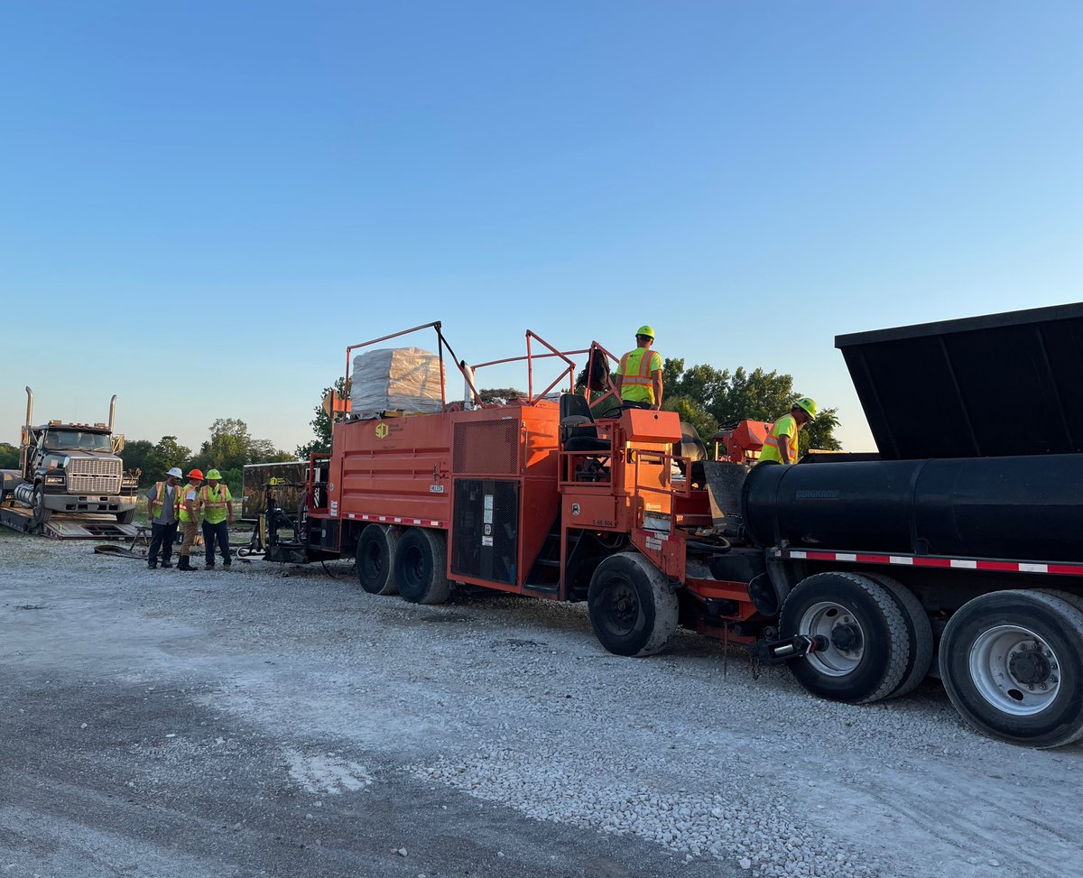 Strawser_Inc's tweet photo. Although our crews are enjoying a much deserved week off for the July 4th holiday, its always a good time to show some love for all they do! AJ's crew out doing what they do best #microsurfacing
📷: Kayla A. https://t.co/YmviooVrtw