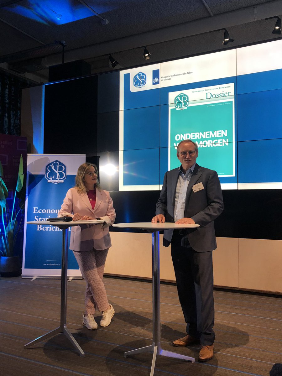 Dank <a href="/ESBtweets/">ESB</a> voor de bijeenkomst vanmiddag over Ondernemen van morgen, ga het morgen lezen