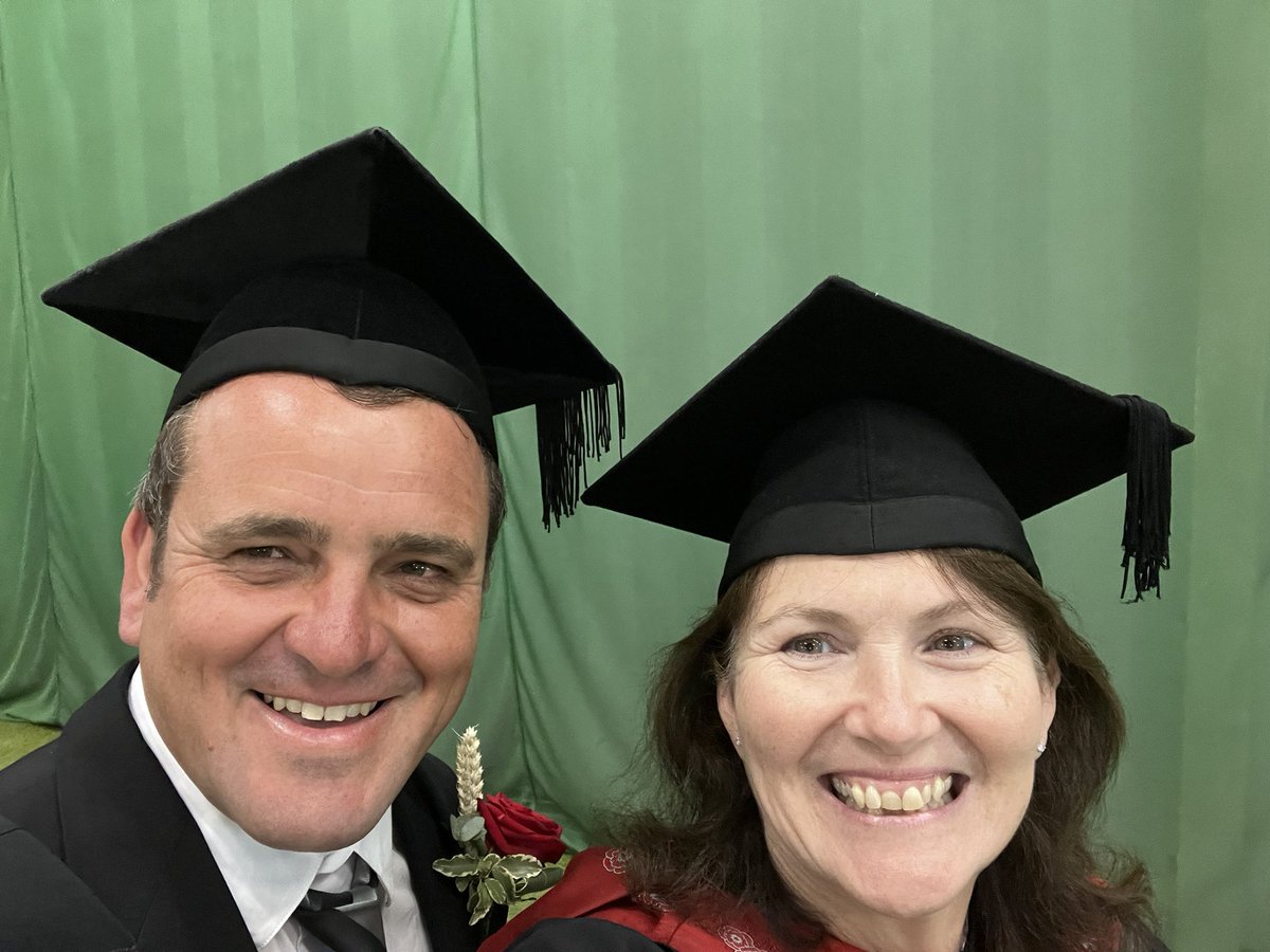 AlisonR11050511's tweet photo. Congratulations @paul_pburgess @AS_Monaco_EN on your Honorary Fellowship @MyerscoughColl today for your outstanding achievements in the field of international #groundsmanagement and supporting #innovation and #education in the #sportsturf industry. @TurfBusiness @thegma_ https://t.co/V2y9IMfFjM
