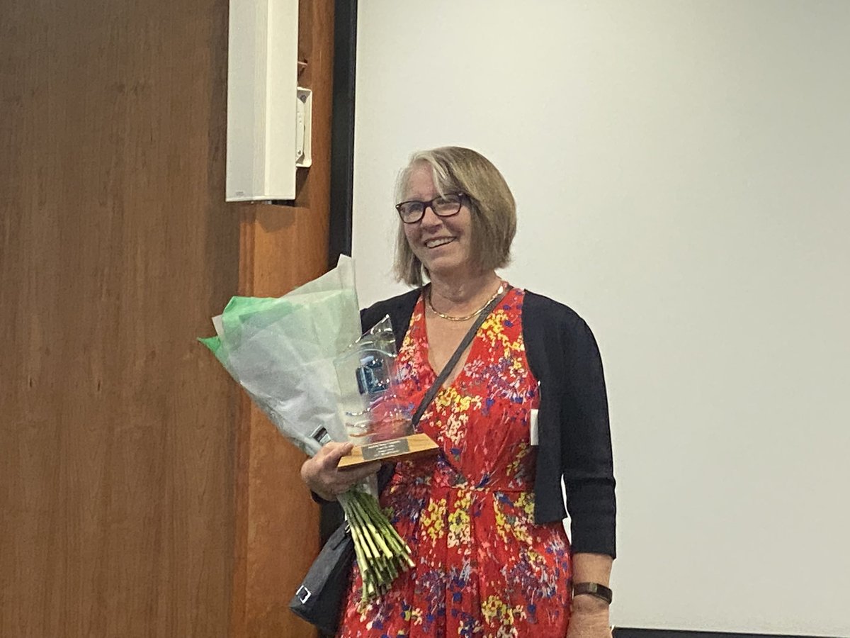 Huge congratulations to <a href="/BryWickenden/">Brionywickenden@hotm</a> for receiving her life time achievement award at yesterdays <a href="/ICAwards2022/">Inspiring Change</a> #InspiringChangeAwards -Briony has worked tirelessly over the last 6 years &amp; beyond to support greater #inclusion in #construction #WomenInConstruction <a href="/LGBTconstruct/">LGBTConstruct🟡ChristinaRiley🟣PrideInCONSTRUCTION</a>