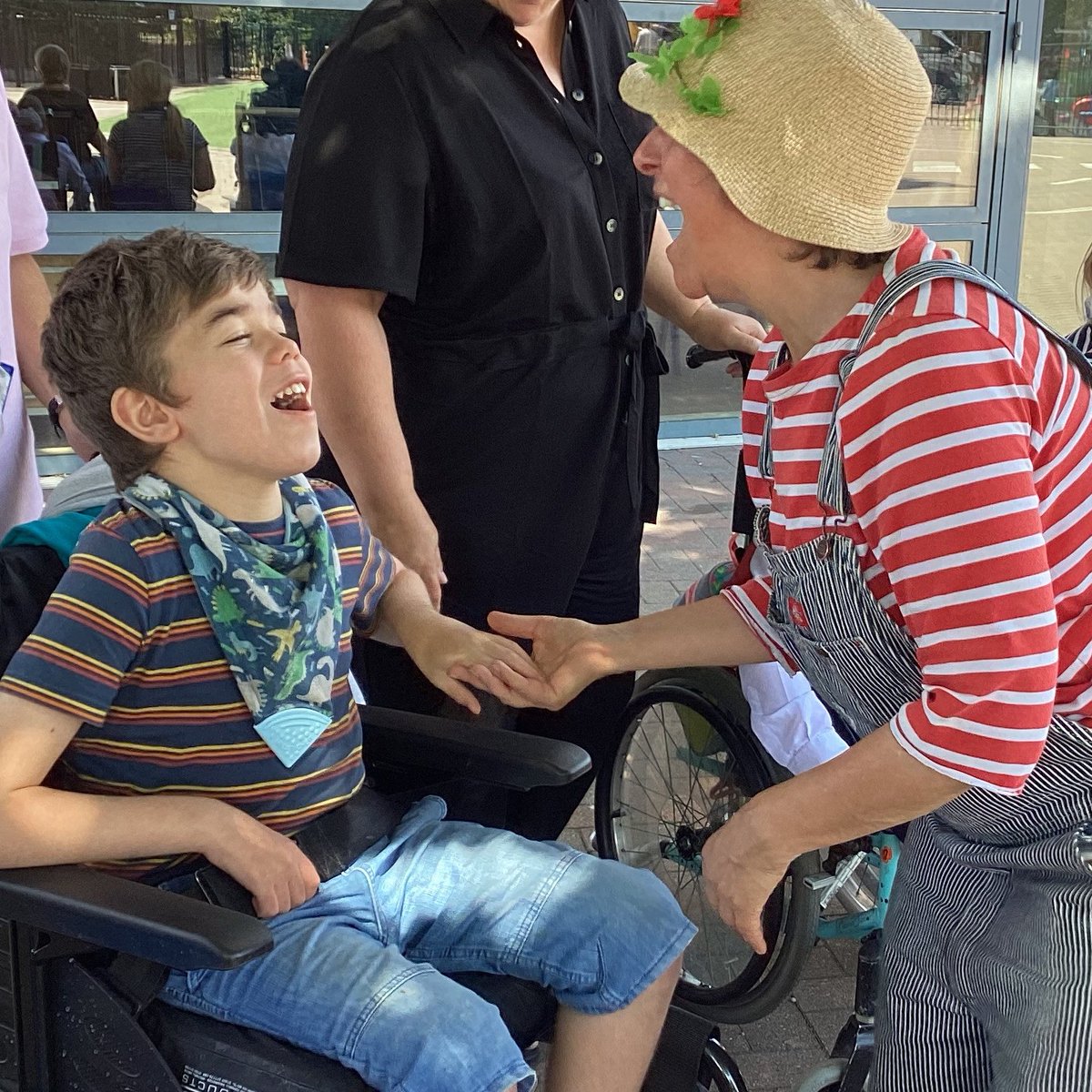 Creative Watergate tweet media