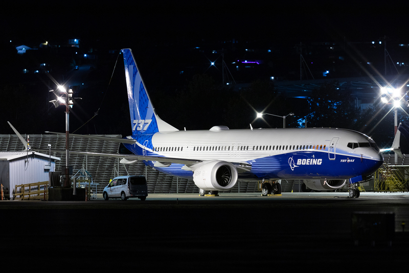 airwaysmagazine's tweet photo. The 737-10, the largest member of Boeing's best-selling single-aisle jet MAX family, has until December to obtain approval. #Boeing737MAX #Boeing737MAXProgram #Boeing73710 #EICAS #ProductionCancelation #TypeCertification
https://t.co/ICmwR7Y3sH https://t.co/24X7VJ1R5F