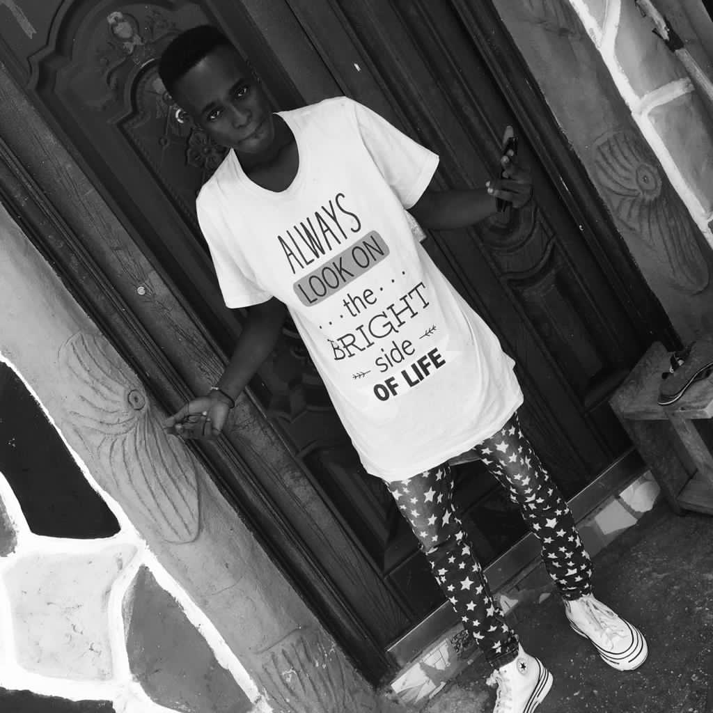 lilshattagh's tweet photo. Praised https://t.co/Yg5nM8G87i