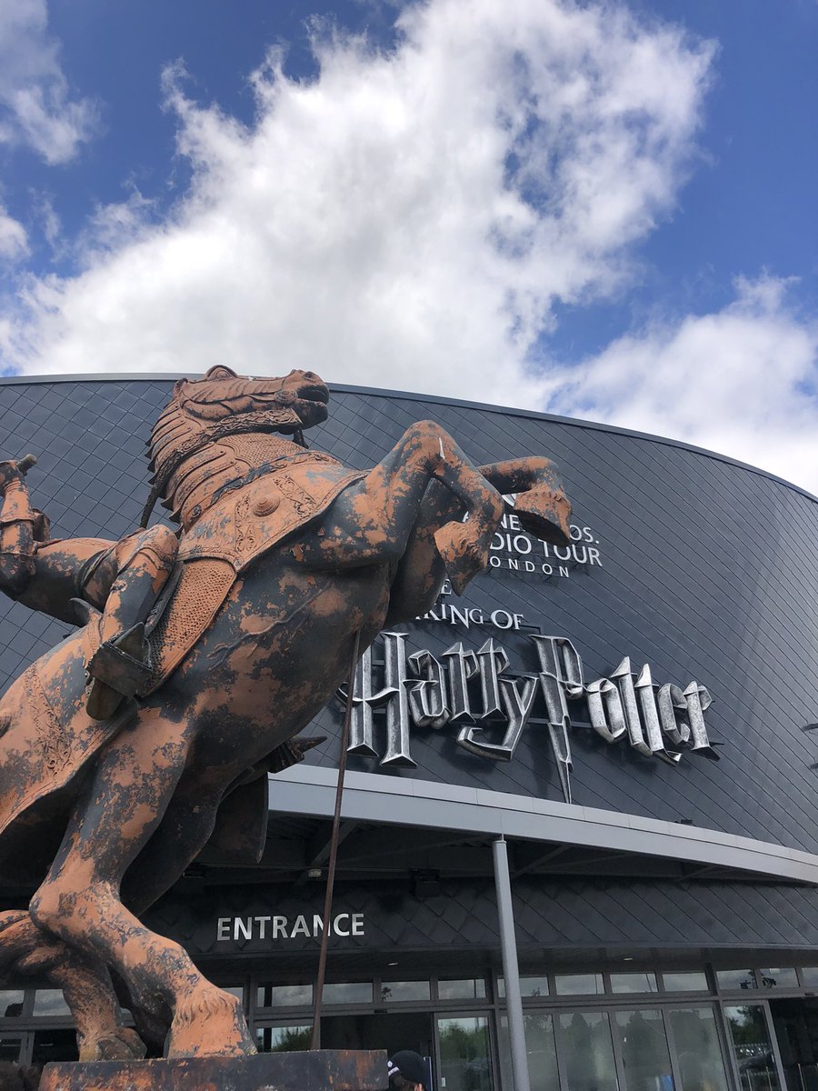 DACAArt's tweet photo. Amazing day at Harry Potter with Year 9 @DarwenAcademy students.  There are so many exciting careers in the Creative Performing Arts.  So many opportunities for our young people #futures https://t.co/16CdxqlVyn