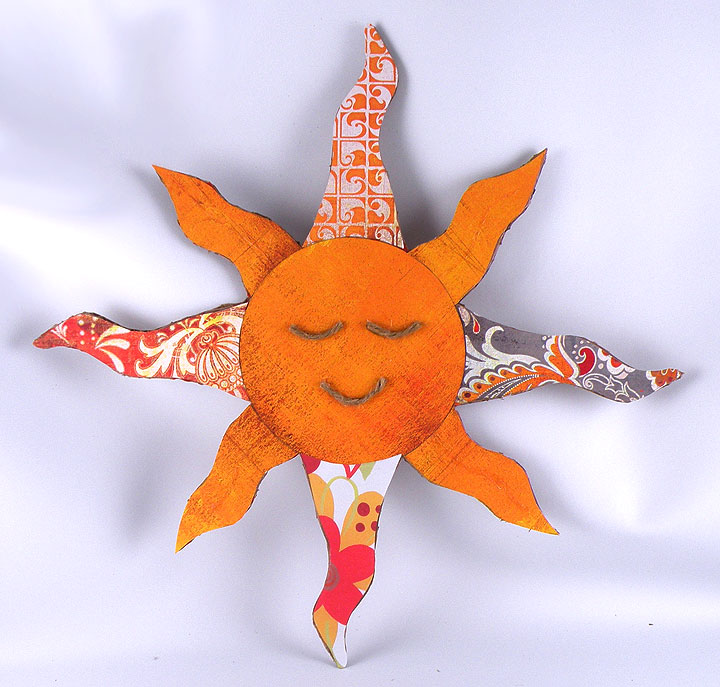 ginatepper's tweet image. Learn how to make a fun and festive DIY sun decoration. This sun design is easy to create with just a few inexpensive materials and I have a free pattern printable and instructions for this exact design. #DIY #crafts #summer #crafting 
ginatepper.com/easy-to-create…