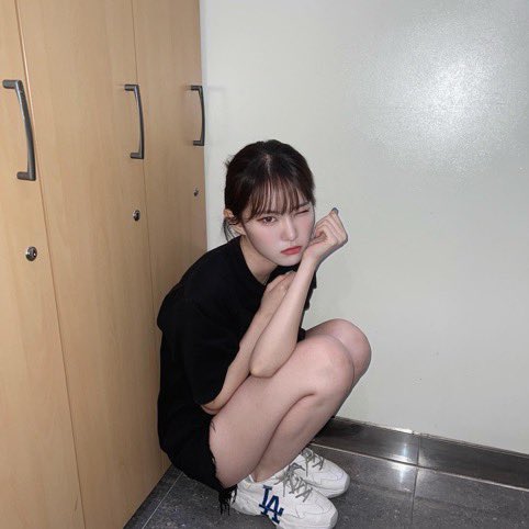 soyoonist's tweet image. love them so much :(