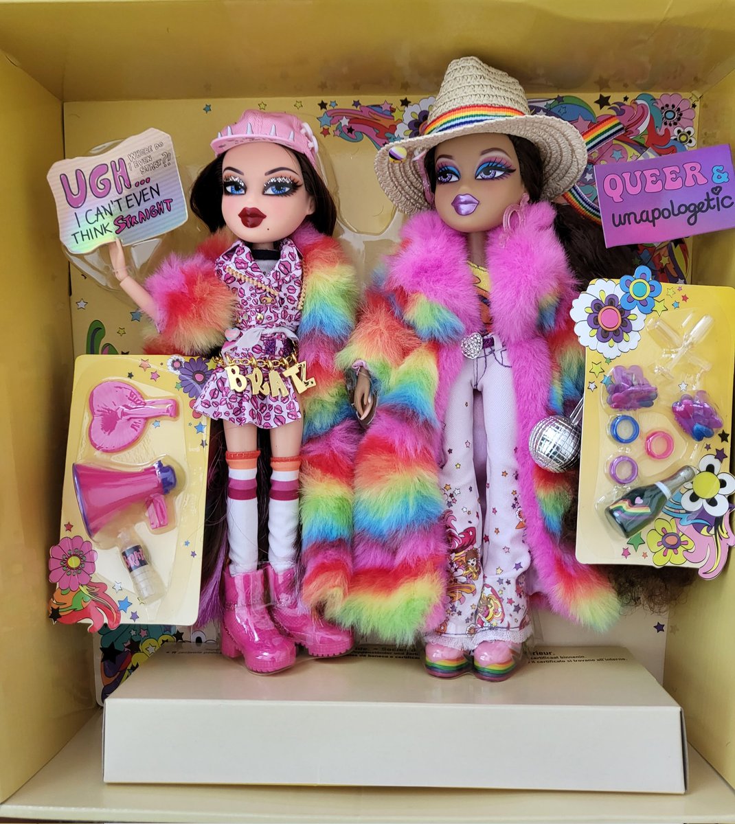 gyarushi's tweet photo. IT CAMEEE https://t.co/KNxEsEJhRn