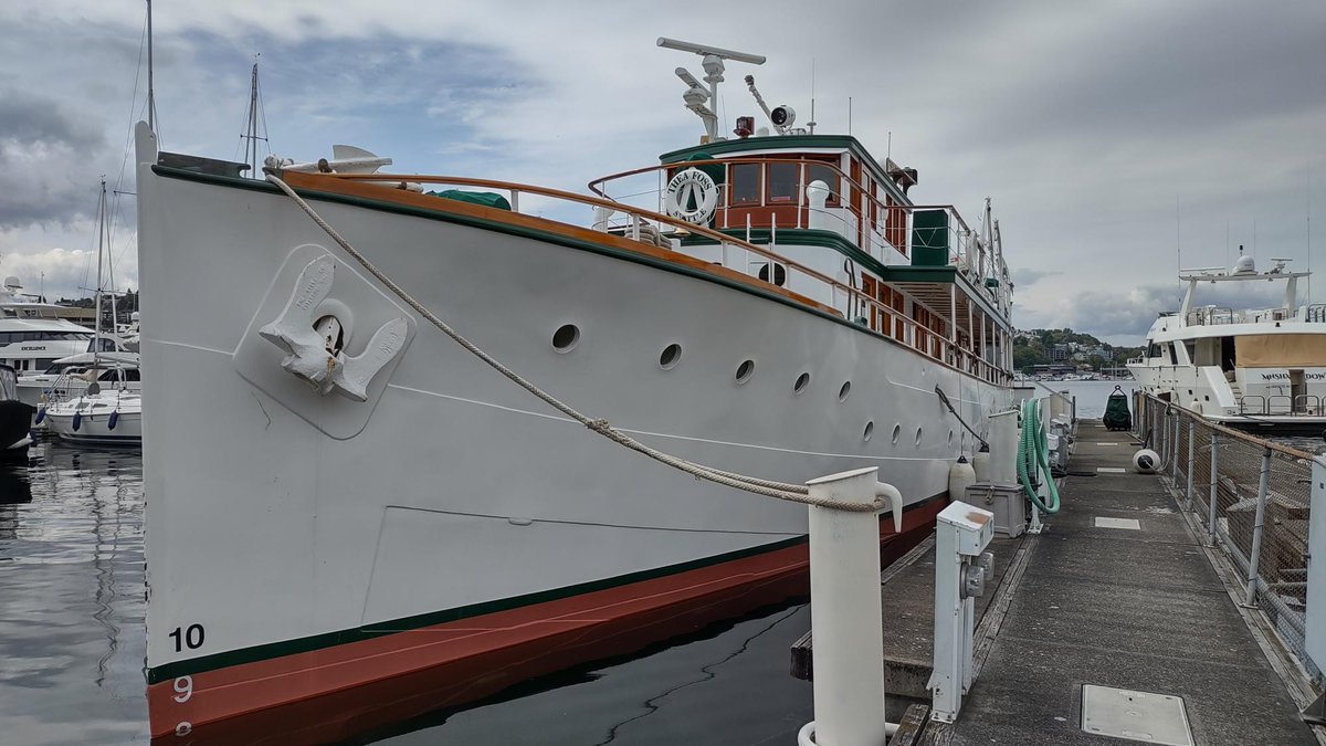 Discovery_MD's tweet photo. Discovery Health is pleased to welcome back @Saltchuk's vessel Thea Foss after a long delay in recent years. We stocked them up with controlled meds in May and wished them well on their sailing adventures this year. #saltchuk #maritime https://t.co/CZvPnTgUwn