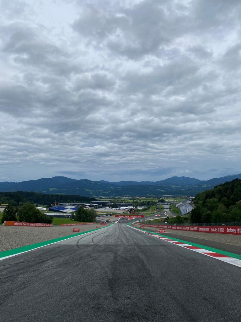 McLarenF1's tweet photo. Views. ⛰️ 

#AustrianGP 🇦🇹 https://t.co/k9zge7xp2L
