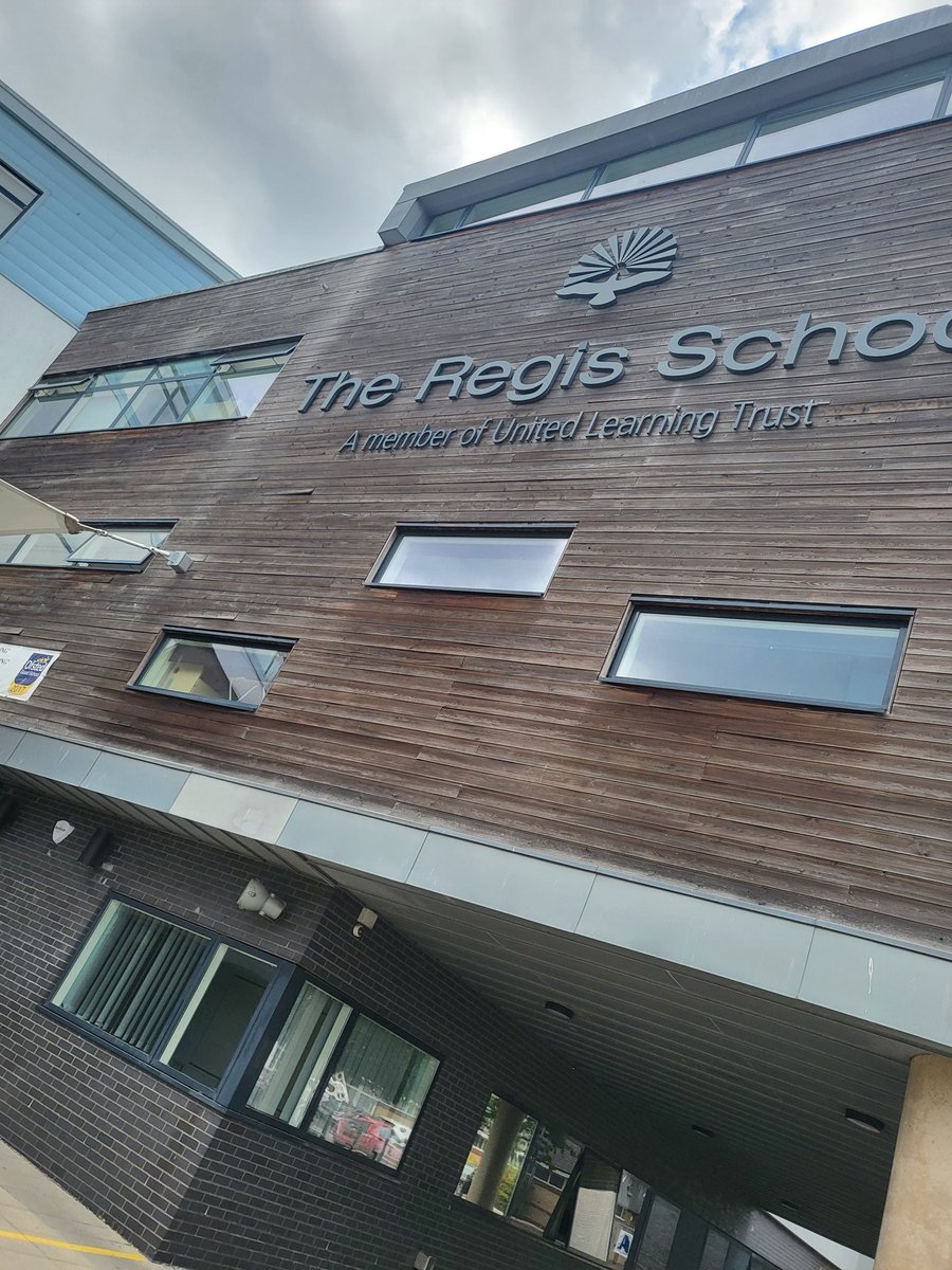 Last onsite <a href="/WeAreComputing/">National Centre for Computing Education</a> SME support for 21-22 for @teachcomp_se in Bognor Regis complete ✅️ 

Didn't have enough time for🍦